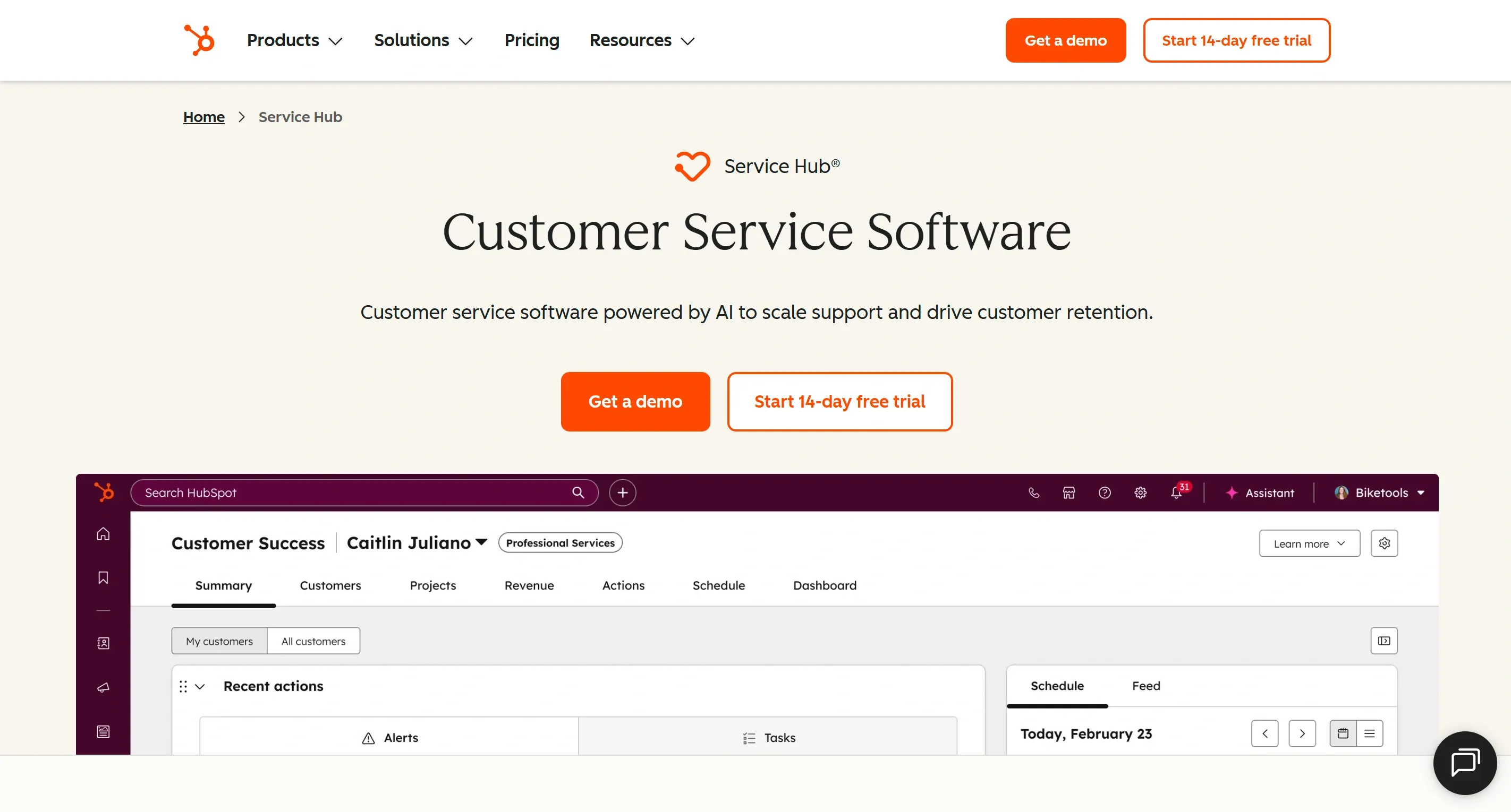 HubSpot Service Hub landing page with its AI-powered support workspace and free trial options